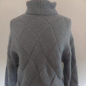 Knitted Gray Sparkle Turtle Neck Sweater. Small